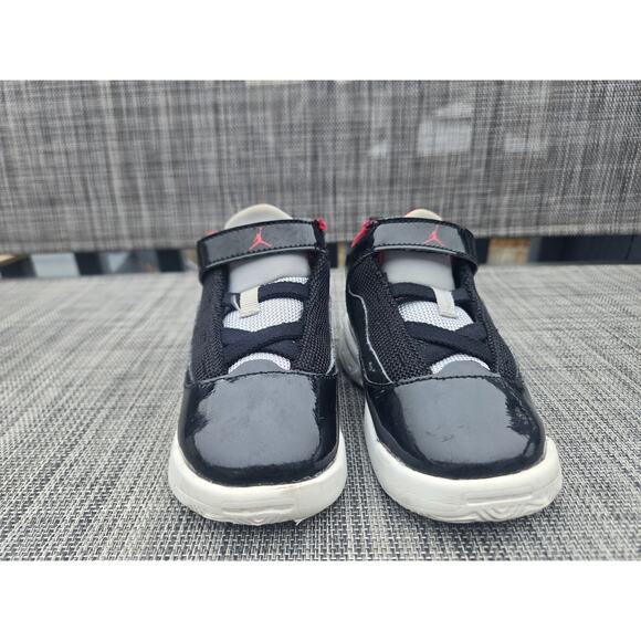 Nike Air Jordan Max Aura TD Sneakers Little Kids/ Toddler Size 8C - Picture 5 of 10